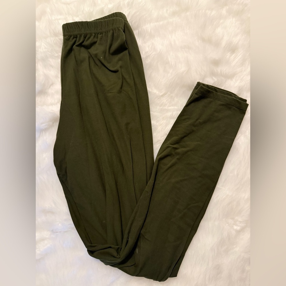 Women’s Olive Green Leggings
